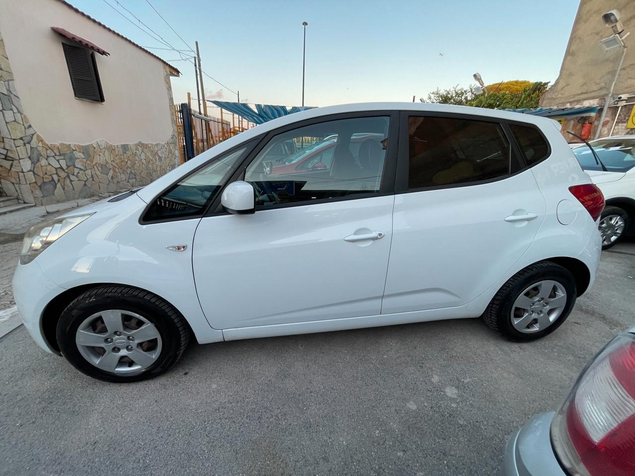 Kia Venga 1.4 CRDi 90CV Cool