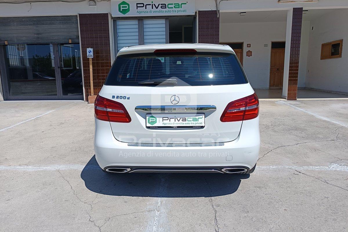 MERCEDES B 200 d Premium