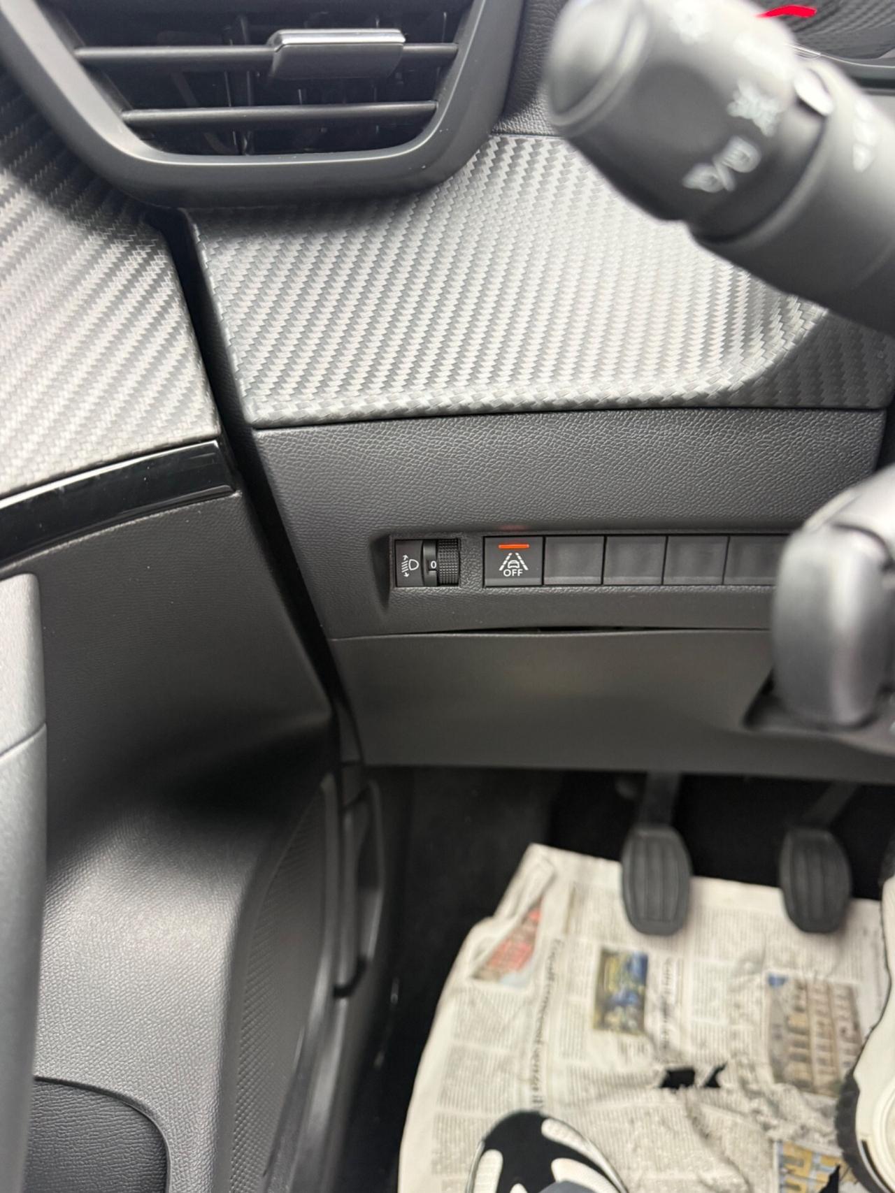 Peugeot 2008 1.5 Diesel anno 25/11/2020 uni proprietario