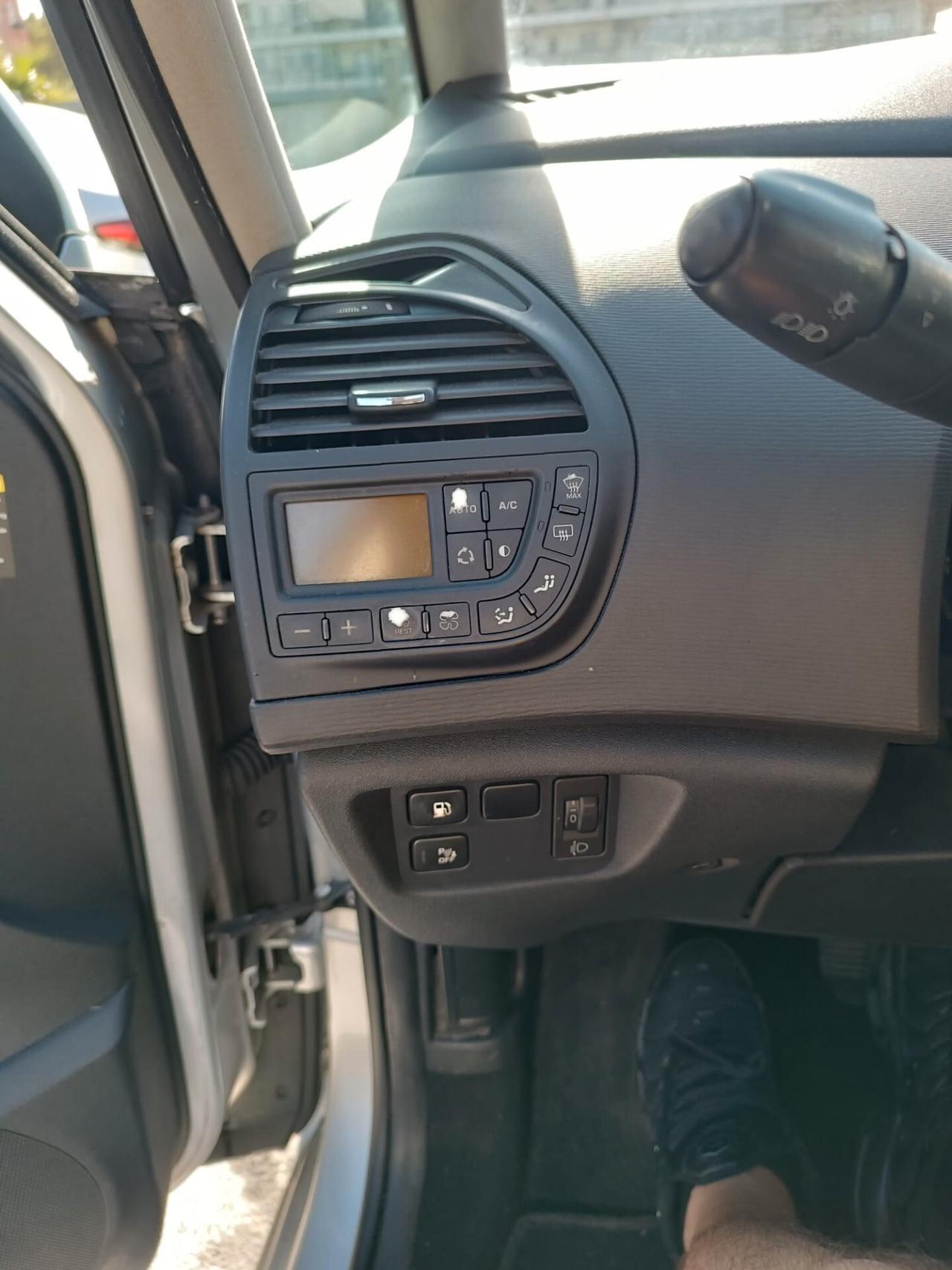 Citroen C4 Picasso 1.6 HDi 110 FAP CMP6 Exclusive