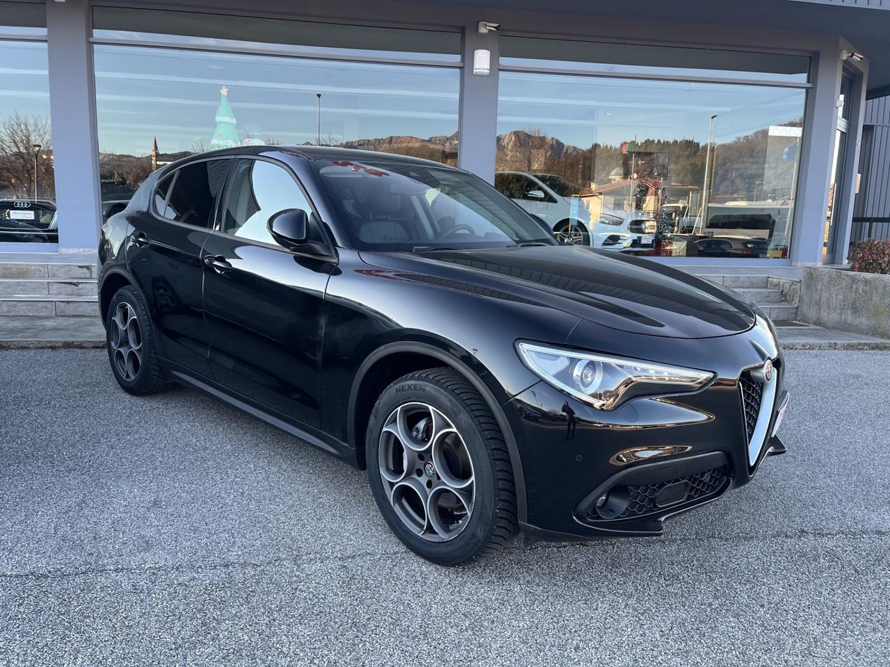 ALFA STELVIO 2200 JTD 210 CV 4X4 EXEC. AUTOCARRO