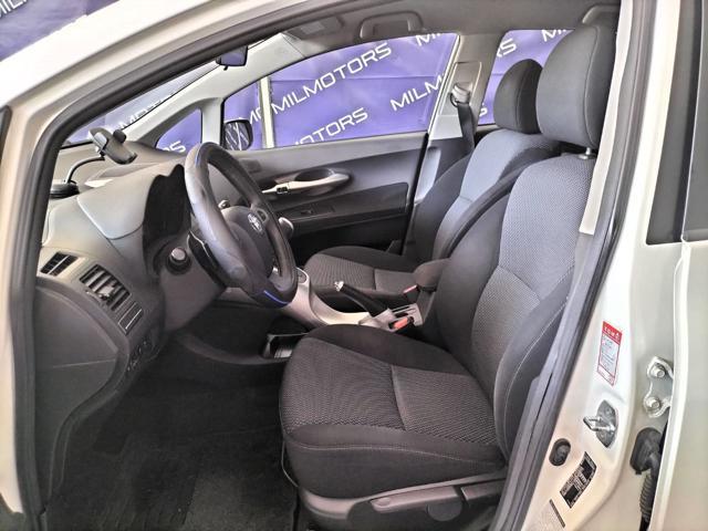 TOYOTA Auris 1.4 D-4D 5 porte