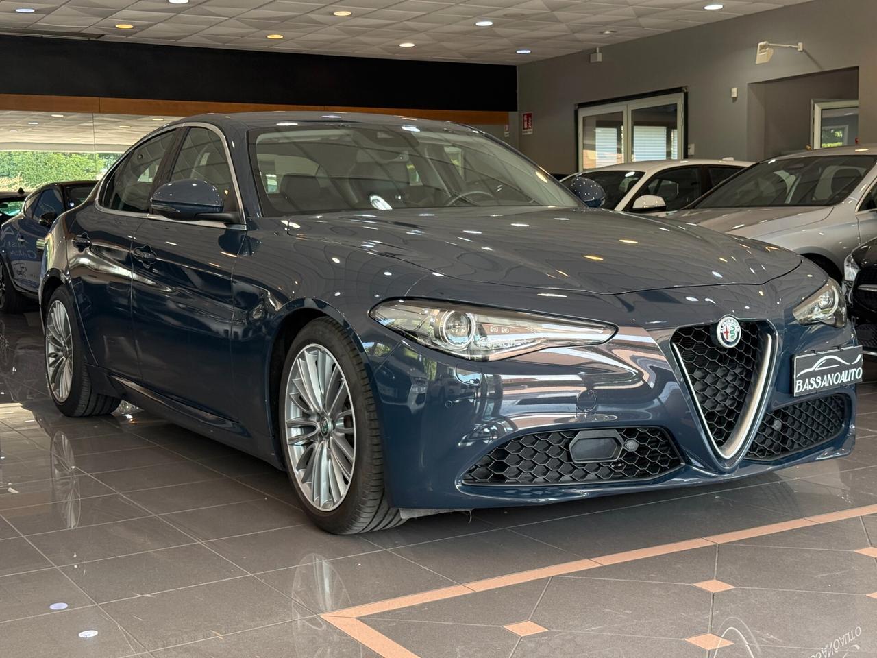 Alfa Romeo Giulia 2.2 t Business Sport Edition 180cv auto