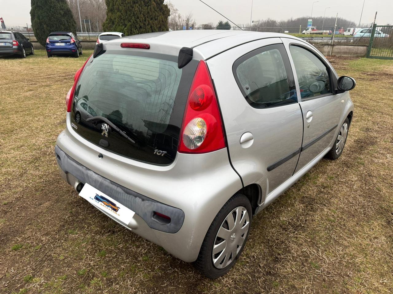 Peugeot 107 1.0 68CV 5porte Plaisir