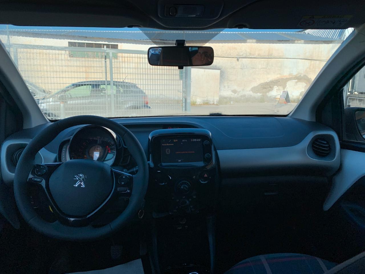 Peugeot 108 VTi 68 5 porte Allure TOP!