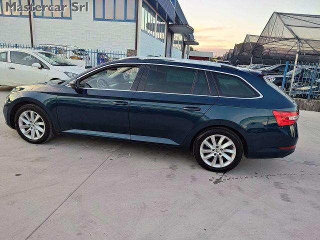 SKODA Superb Wagon Wagon iV 1.4 tsi phev Style dsg -GE476CM