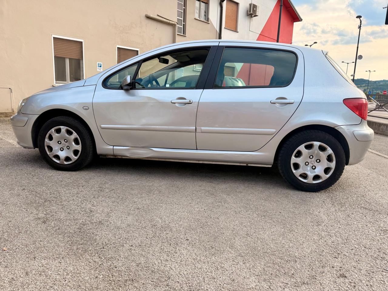 Peugeot 307 1.4 HDi 5p. XT