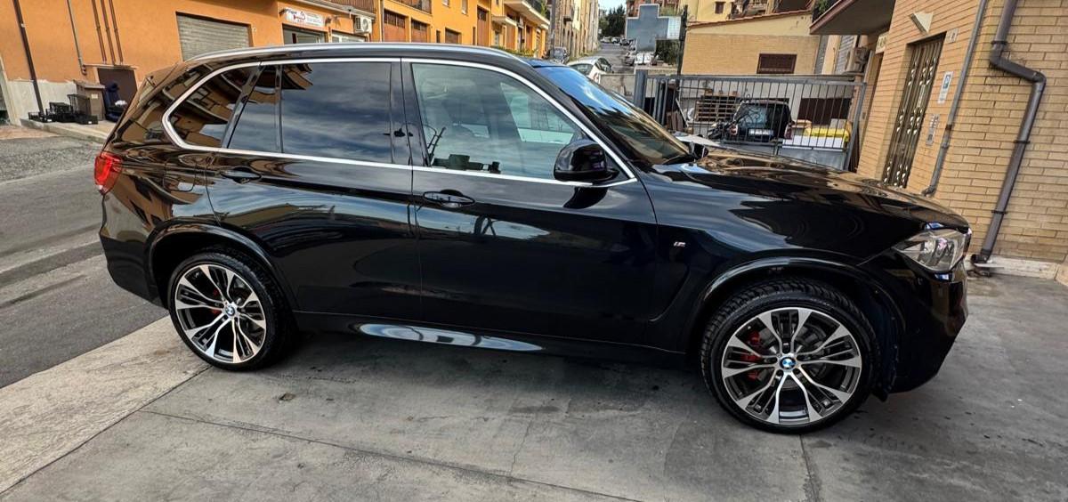 BMW X5 xdrive30d Experience 258cv auto