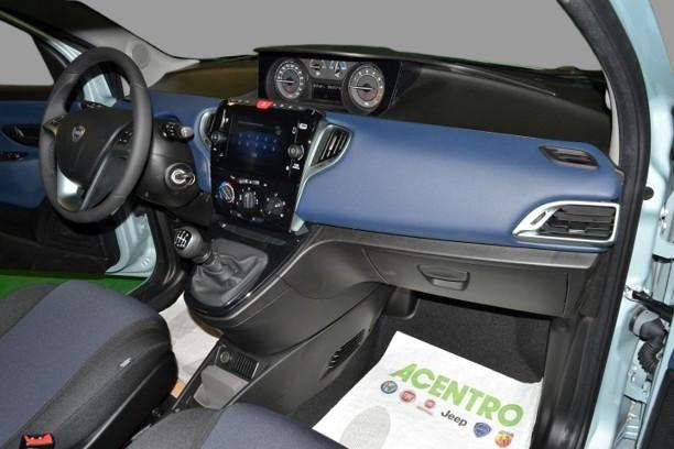 LANCIA New Ypsilon - Ypsilon MY24 1.0 FireFly 70cv Start&Stop Hybrid PLATINO