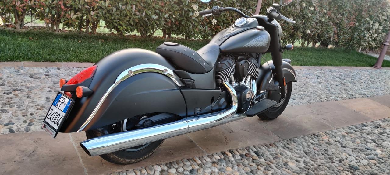 Indian Chief Dark Horse Thunder Black