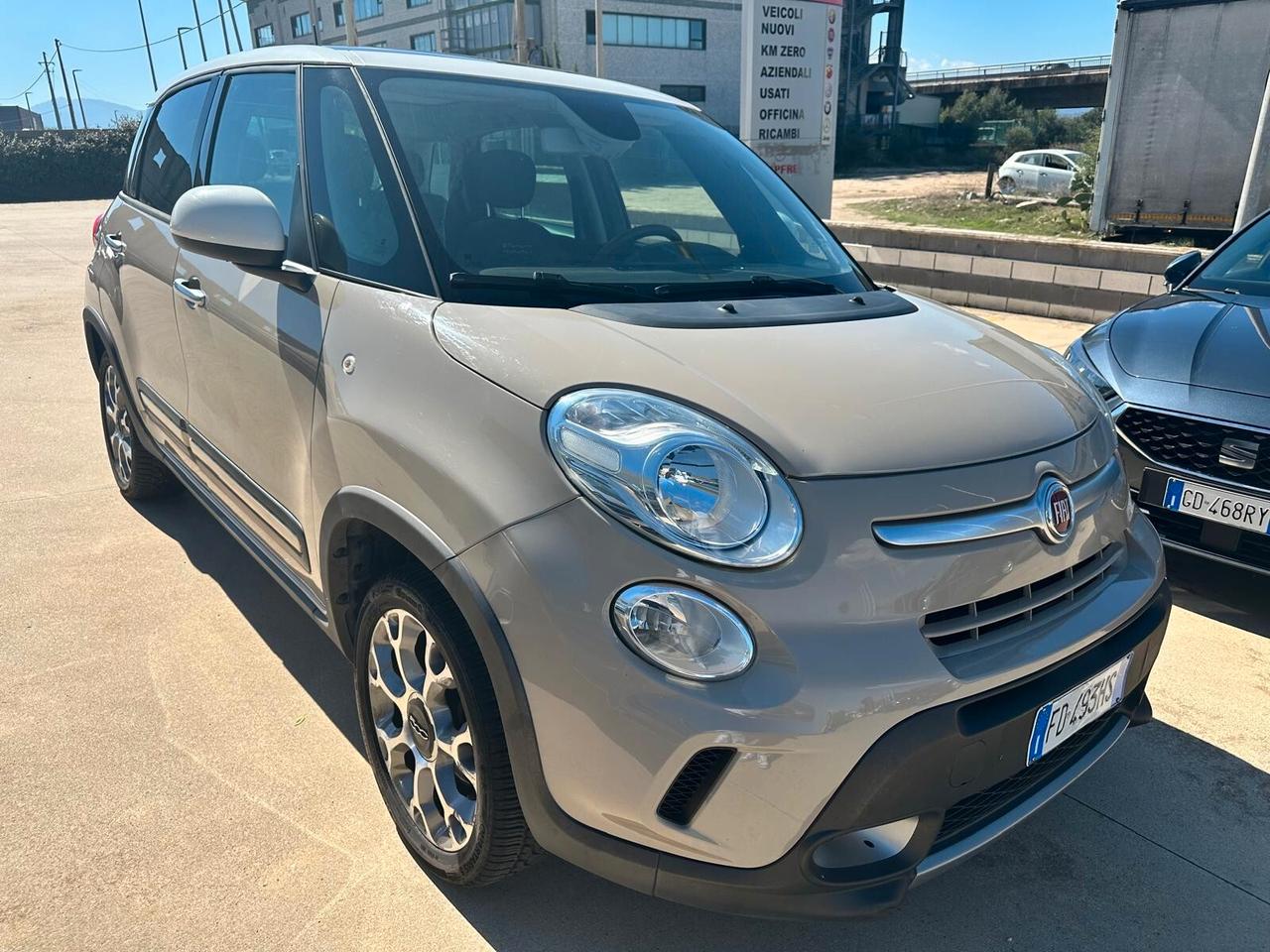 Fiat 500L 1.3 Multijet 95 CV Dualogic Trekking