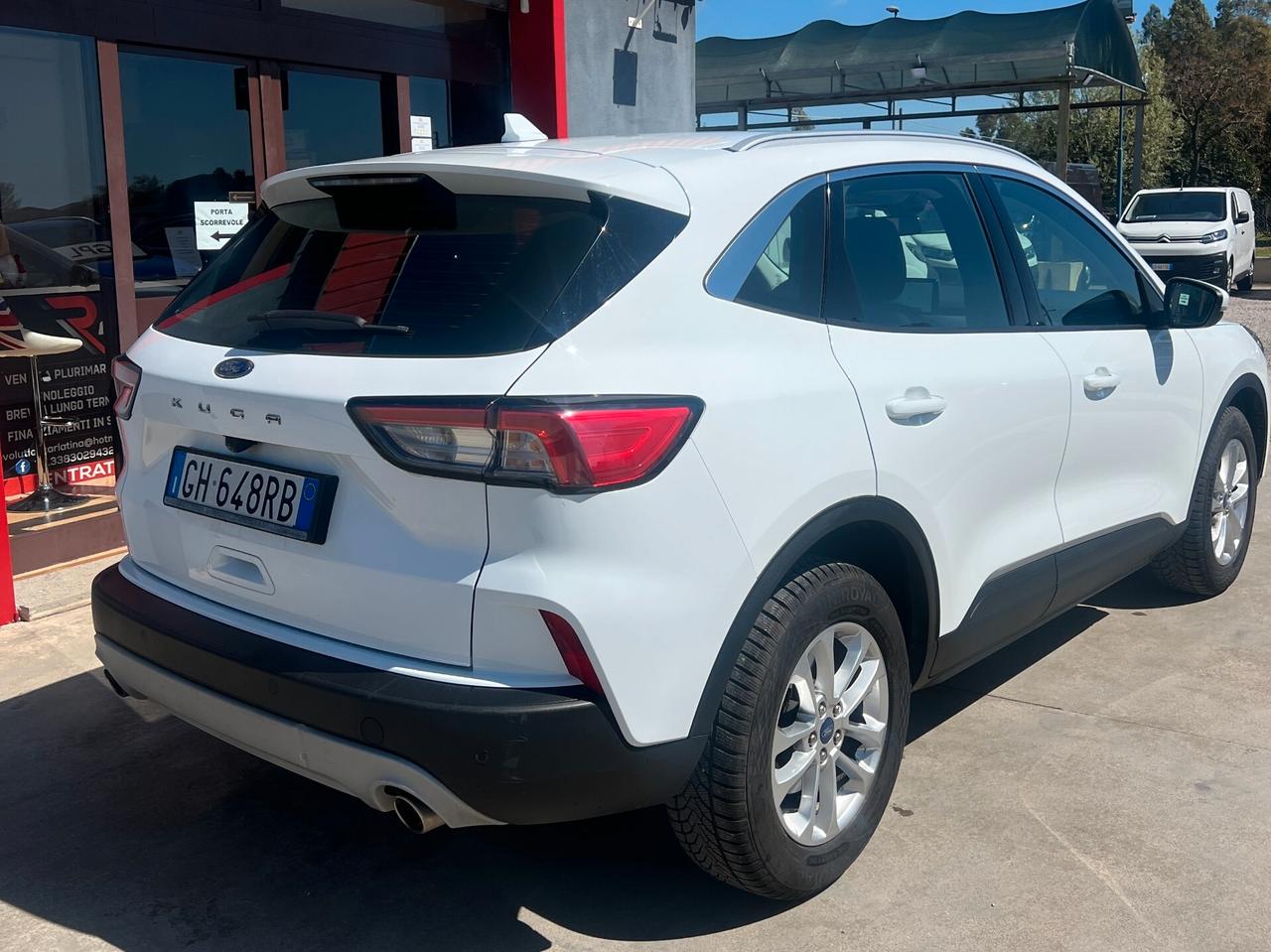Ford Kuga 1.5 TDCi Automatica