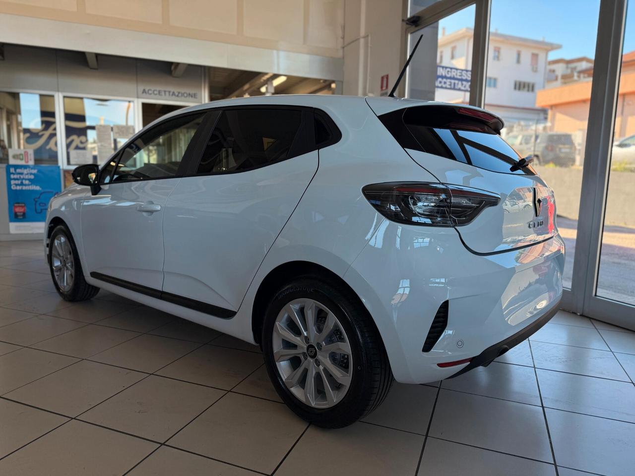 Renault Clio ECO-G 100 CV Evolution KM0