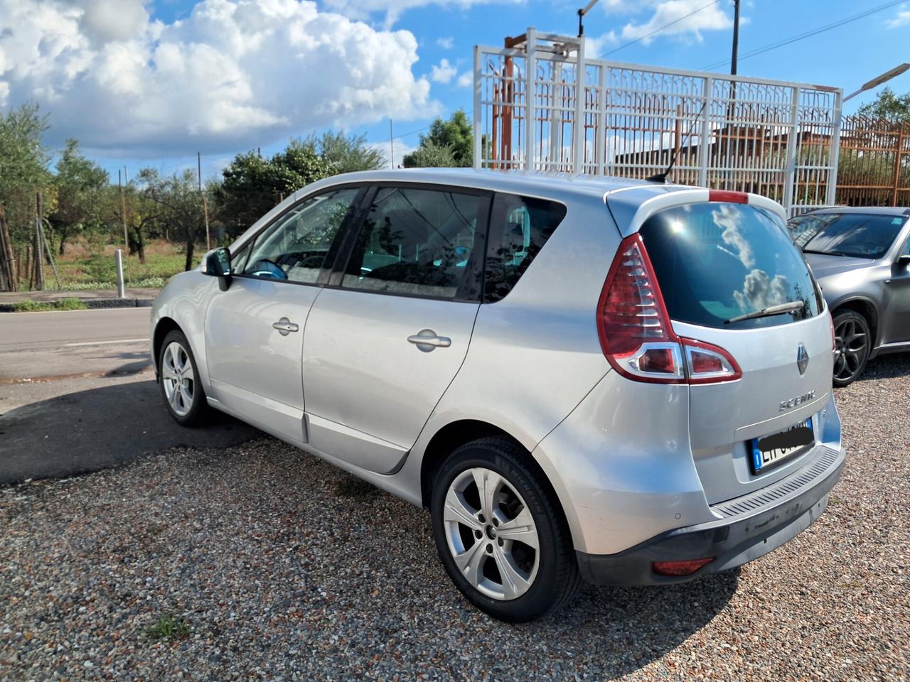 Renault Scénic 1.5 dCi 110CV