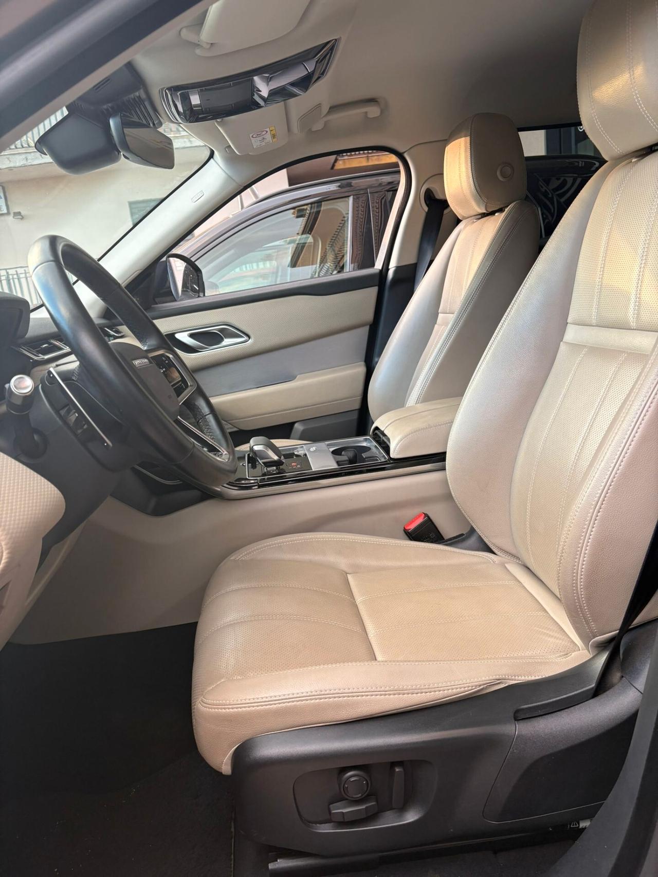 Land Rover Range Velar 2.0D I4 204 CV R-Dynamic SE