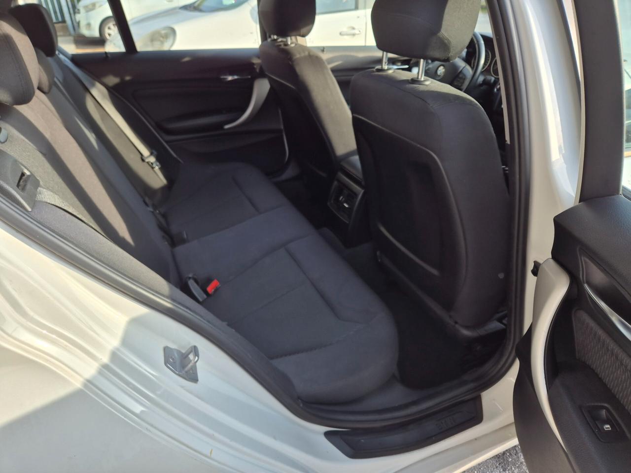 Bmw 116 116d 5p. Urban NEOPATENTATI