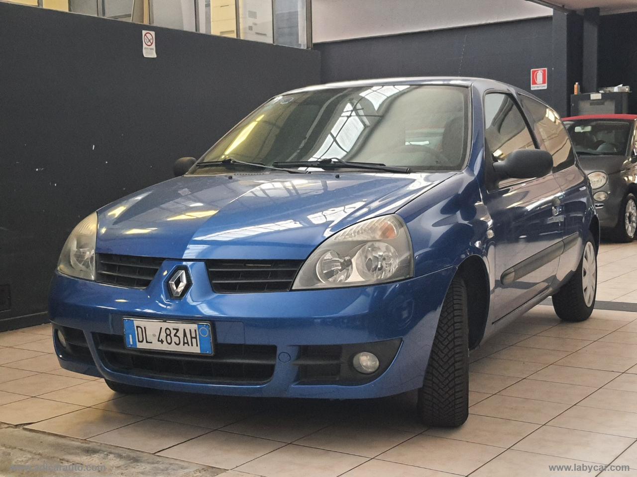RENAULT Clio Storia 1.2 3p. GPL Confort