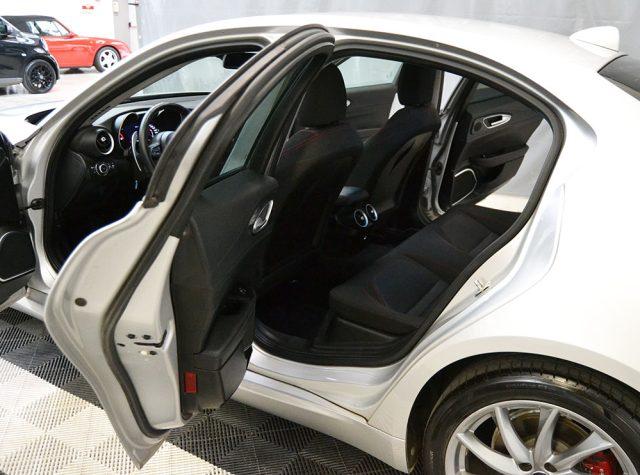 ALFA ROMEO Giulia 2.2 Turbodiesel 160 CV AT8 Rosso Edizione "PROMO"
