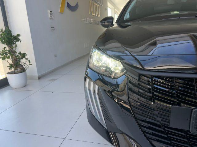 PEUGEOT 208 Hybrid 110 e-DCS6 Business da?199,00 mensili