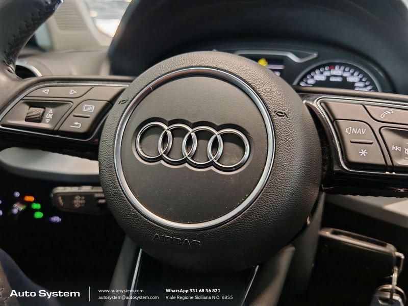 Audi Q2 Q2 30 1.6 tdi Identity Black s-tronic my20