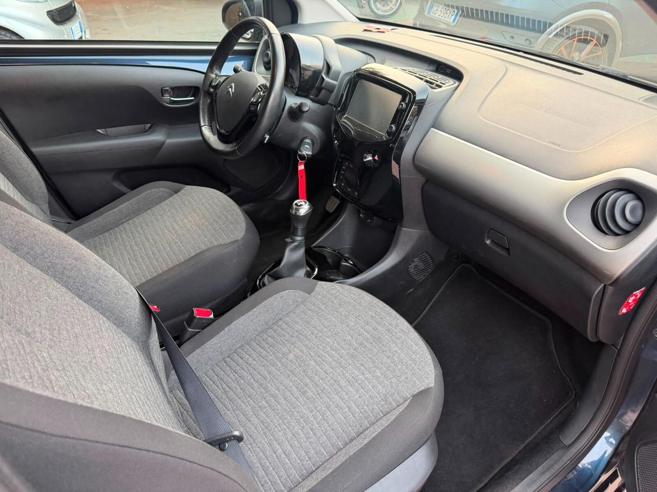 Citroen C1 PureTech 82 5 porte Shine