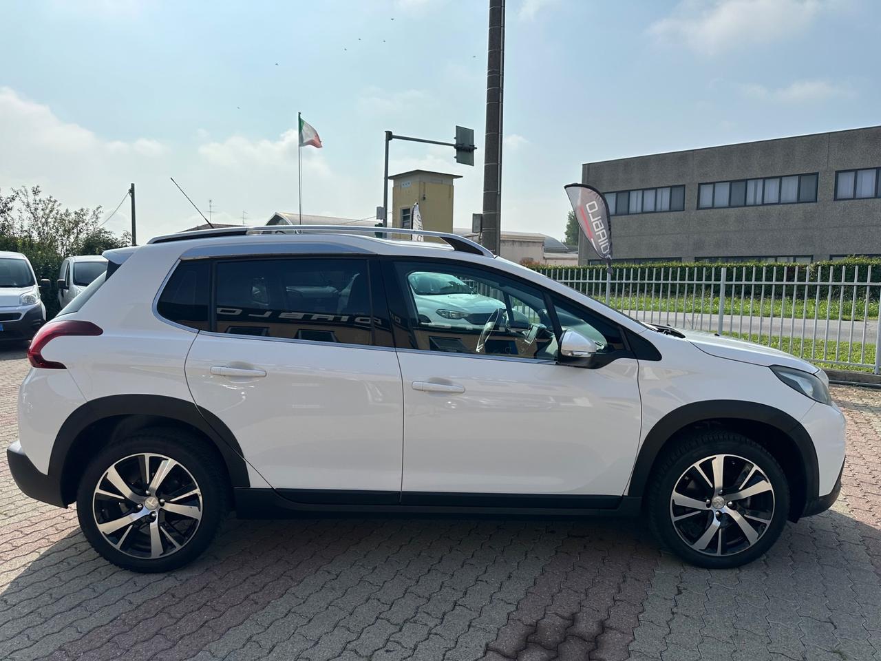 Peugeot 2008 PureTech 82 Allure