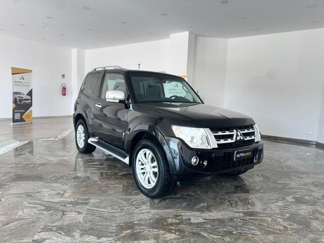 Mitsubishi Pajero 3.2 DI-D 16V aut. 3p. Instyle DPF