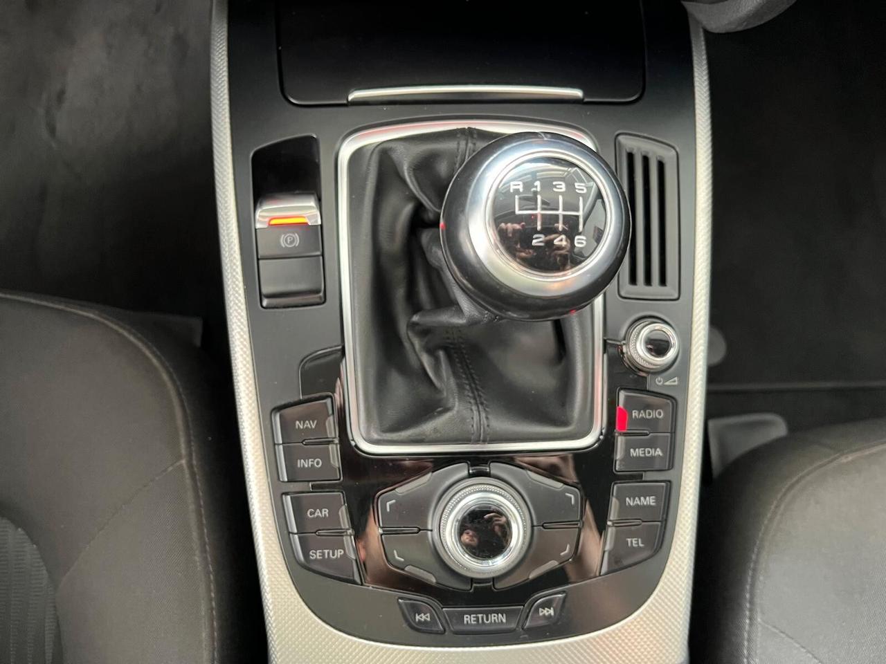 Audi A4 2.0 TDI 120 CV S-Line
