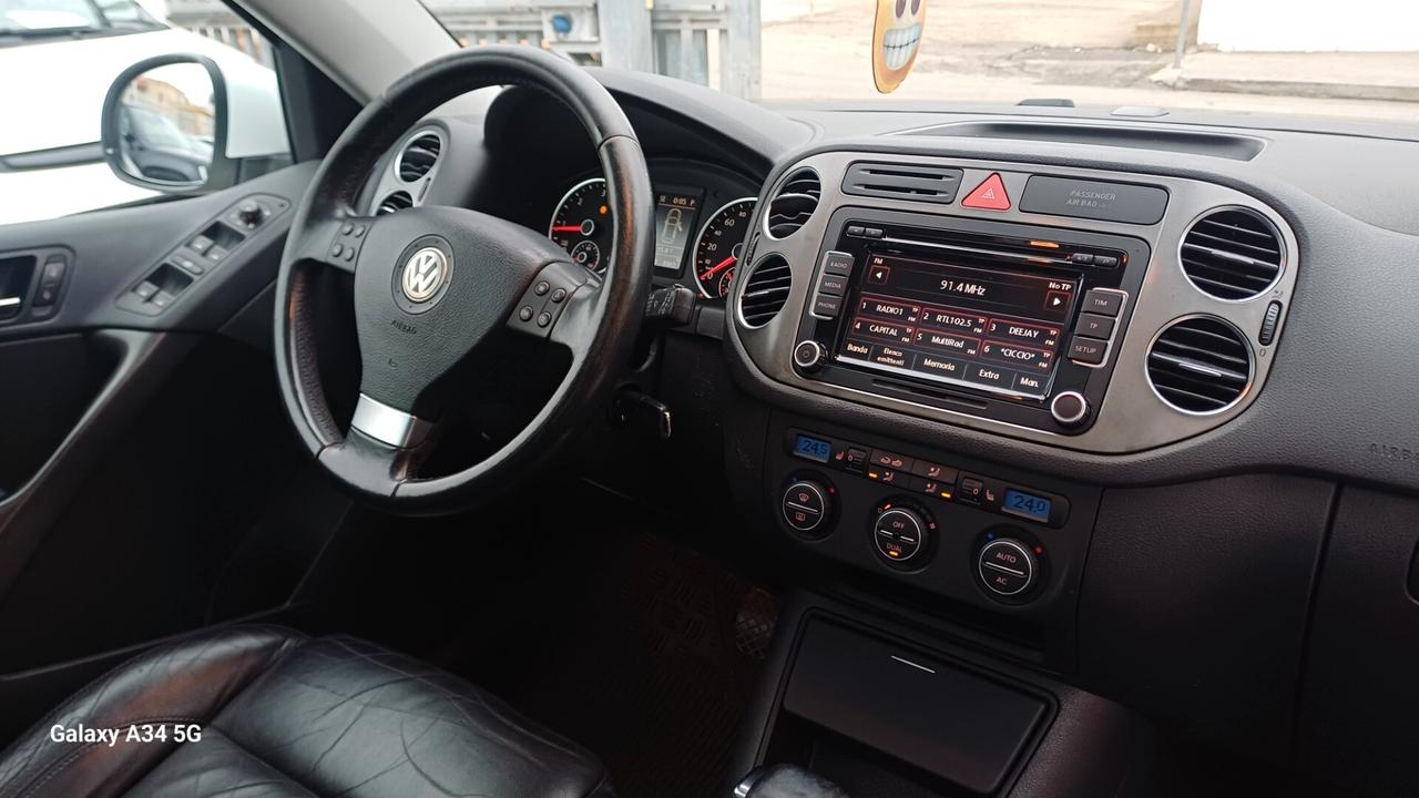 Volkswagen Tiguan 2.0 TDI DPF 4MOTION DSG Sport & Style 94000KM!!