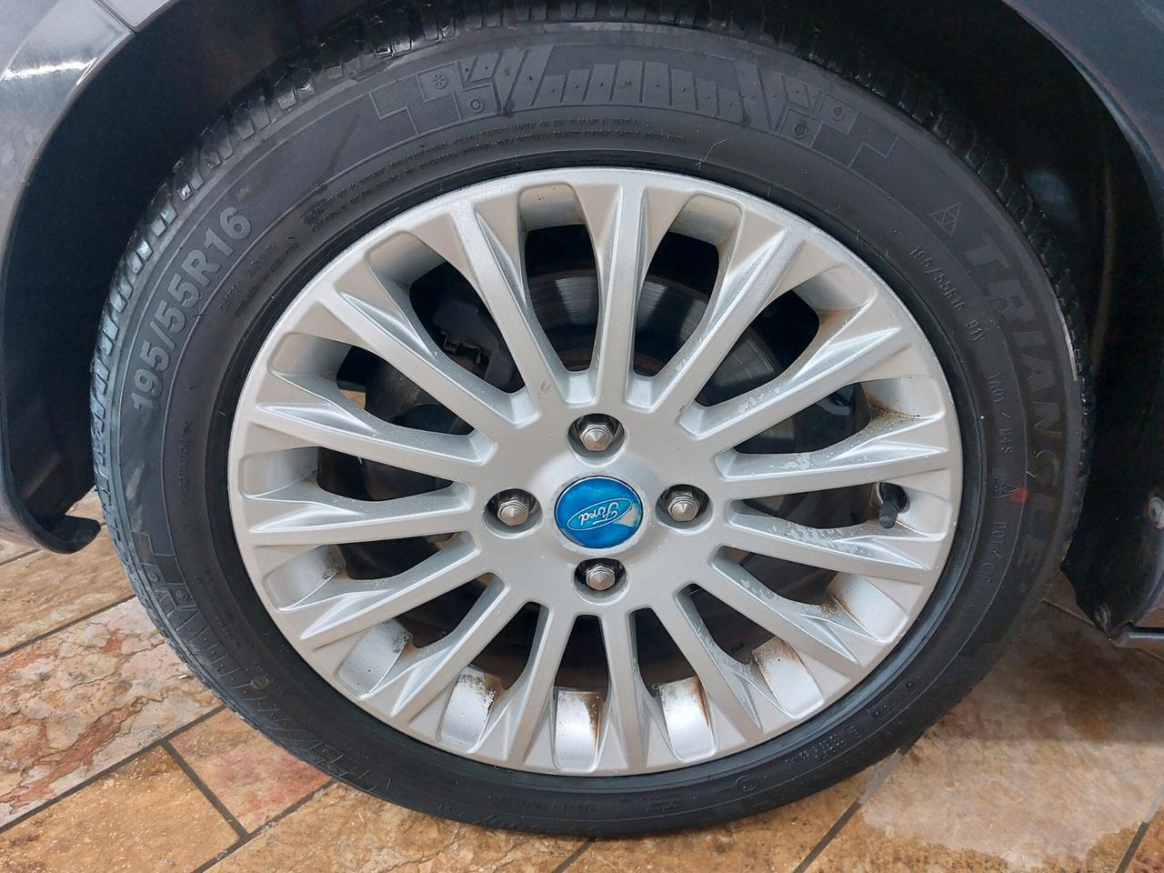 Ford B-Max 1.6 TDCi 95 CV Titanium