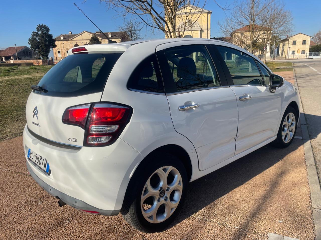 Citroen C3 1.1 Benzina anno 2013 per neo pat