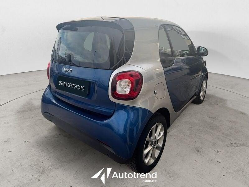 smart fortwo 1.0 70 CV Passion