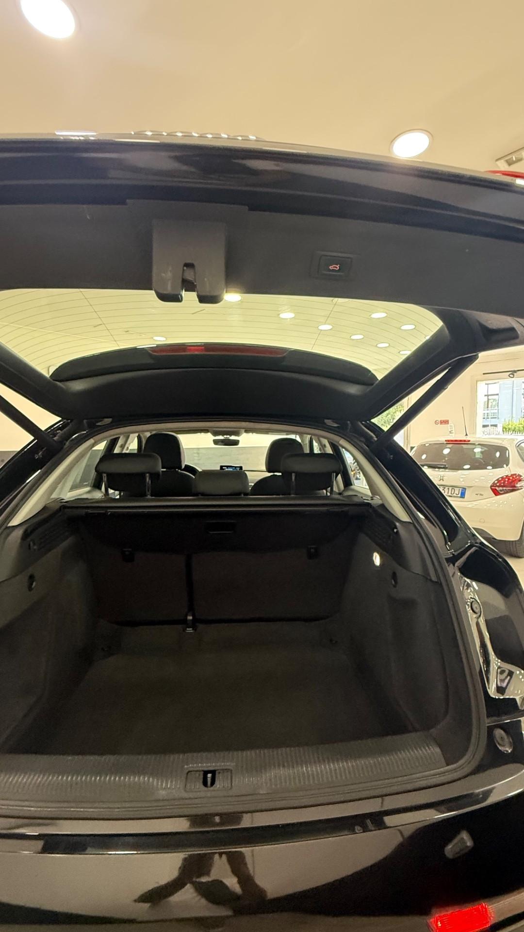 Audi Q3 2.0 TDI 150 CV quattro S tronic Sport