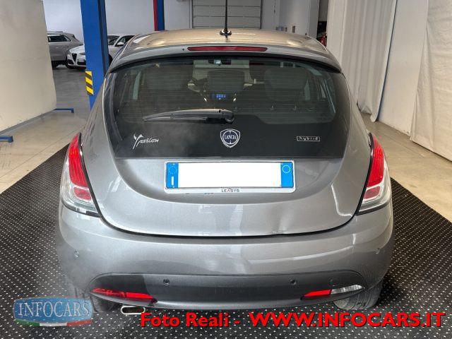 LANCIA Ypsilon 1.0 FireFly Hybrid Ecochic Gold - PROMO