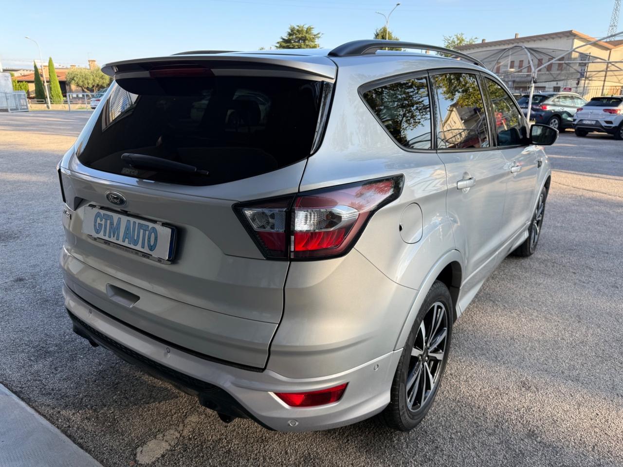 Ford Kuga 1.5 EcoBoost 120 2WD ST-Line
