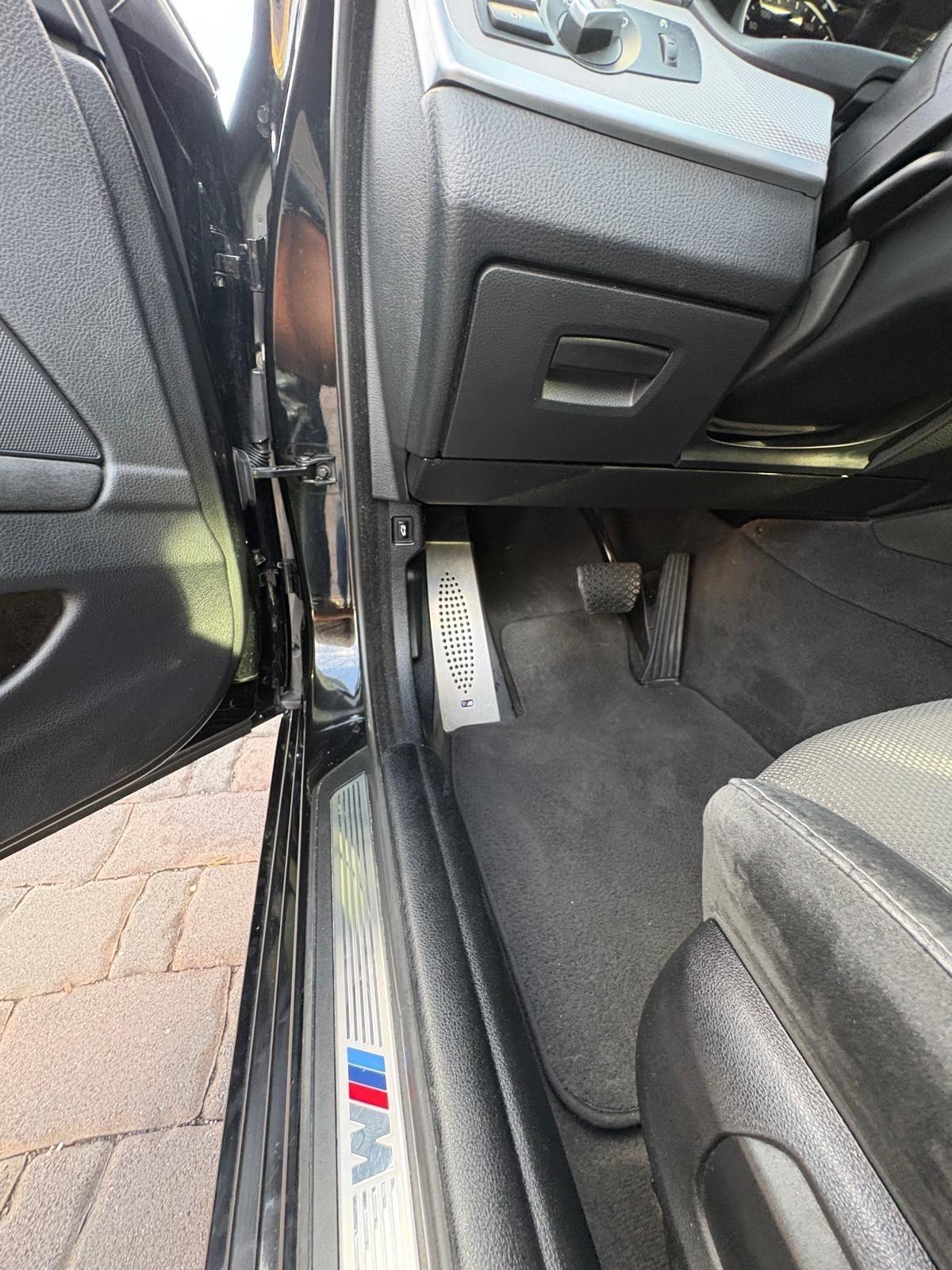 Bmw 525 525d Touring Luxury allestimento MSport