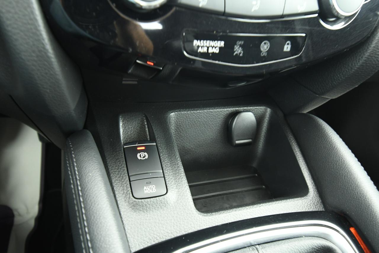 NISSAN Qashqai 1.5 dci Business 115cv CAMERA+ANDROID AUTO+NEOPATENTATI