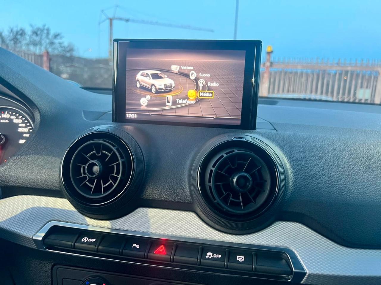 Audi Q2 1.6 TDI 116CV S tronic -PERLA-