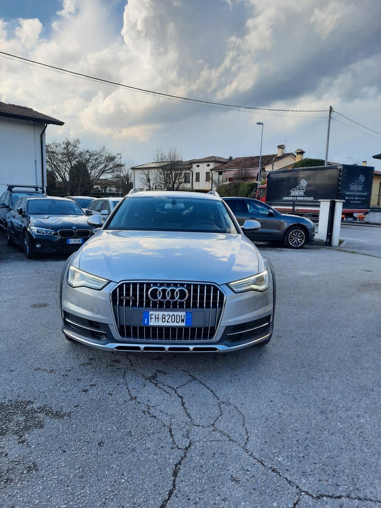 Audi A6 allroad 3.0 TDI 218 CV S tronic Business Plus