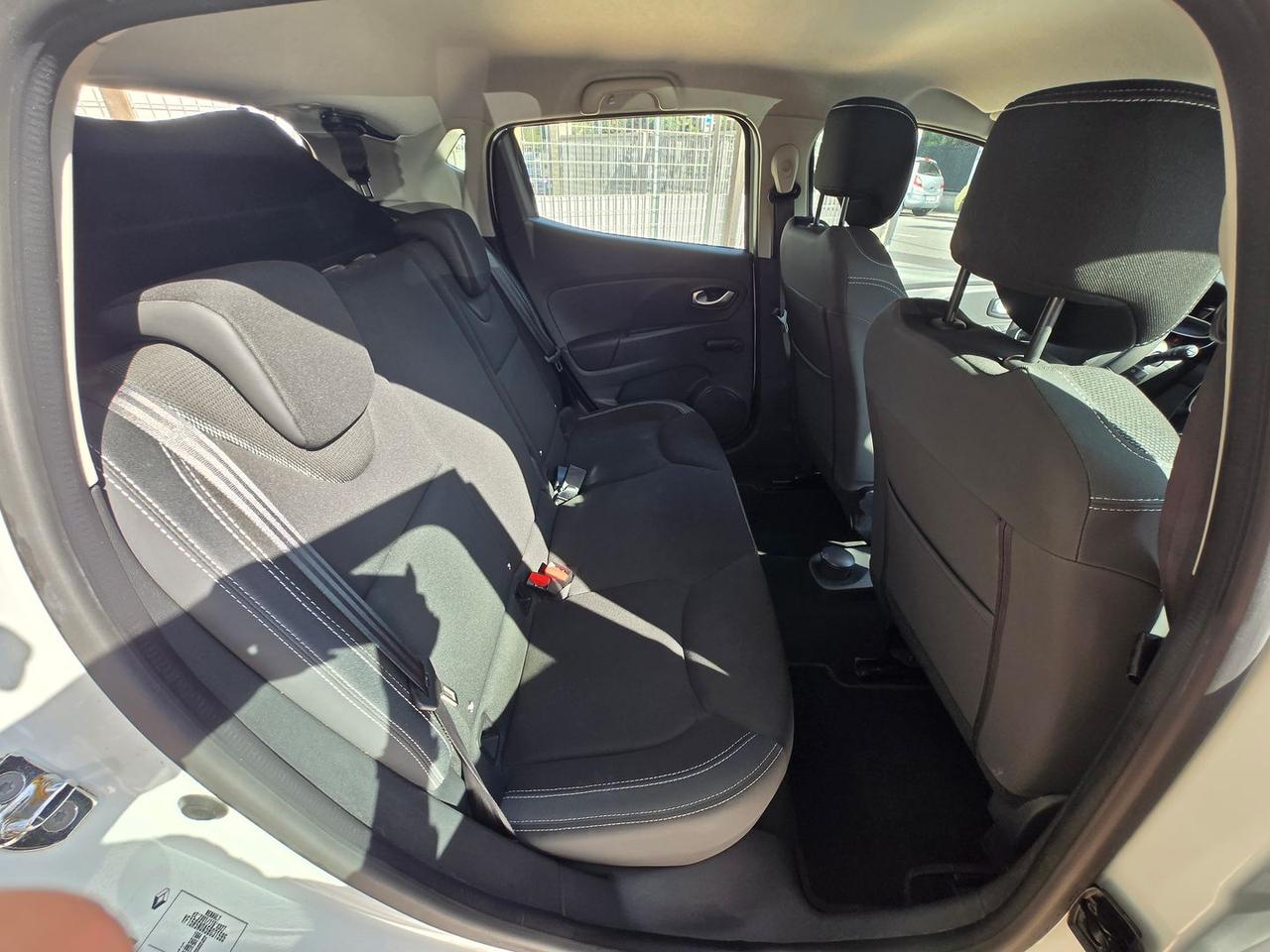 Renault Clio 1.2 16V 75CV Zen #50748