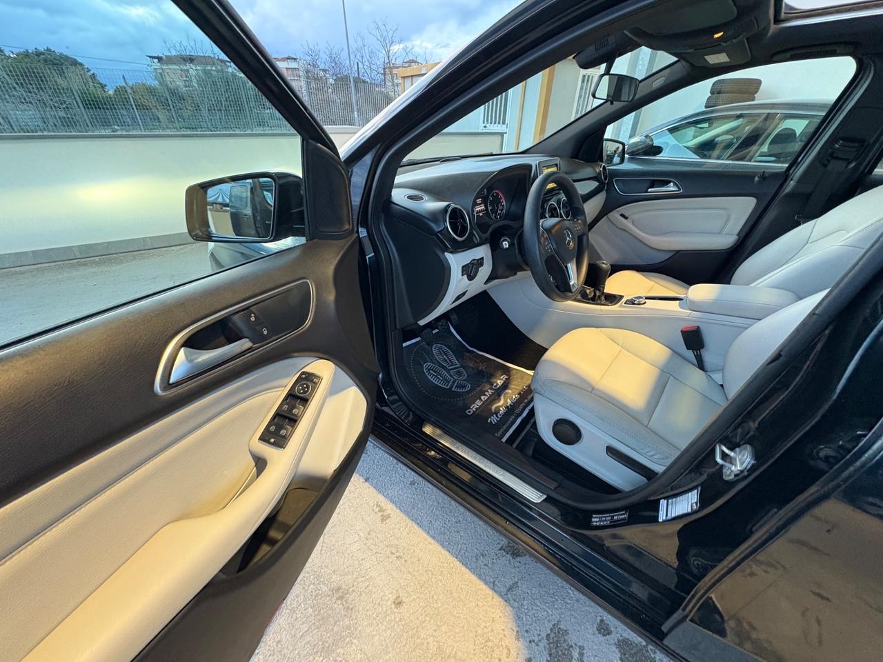 Merc-benz B 180 CDI Executive PELLE E TETTO APRIBILE