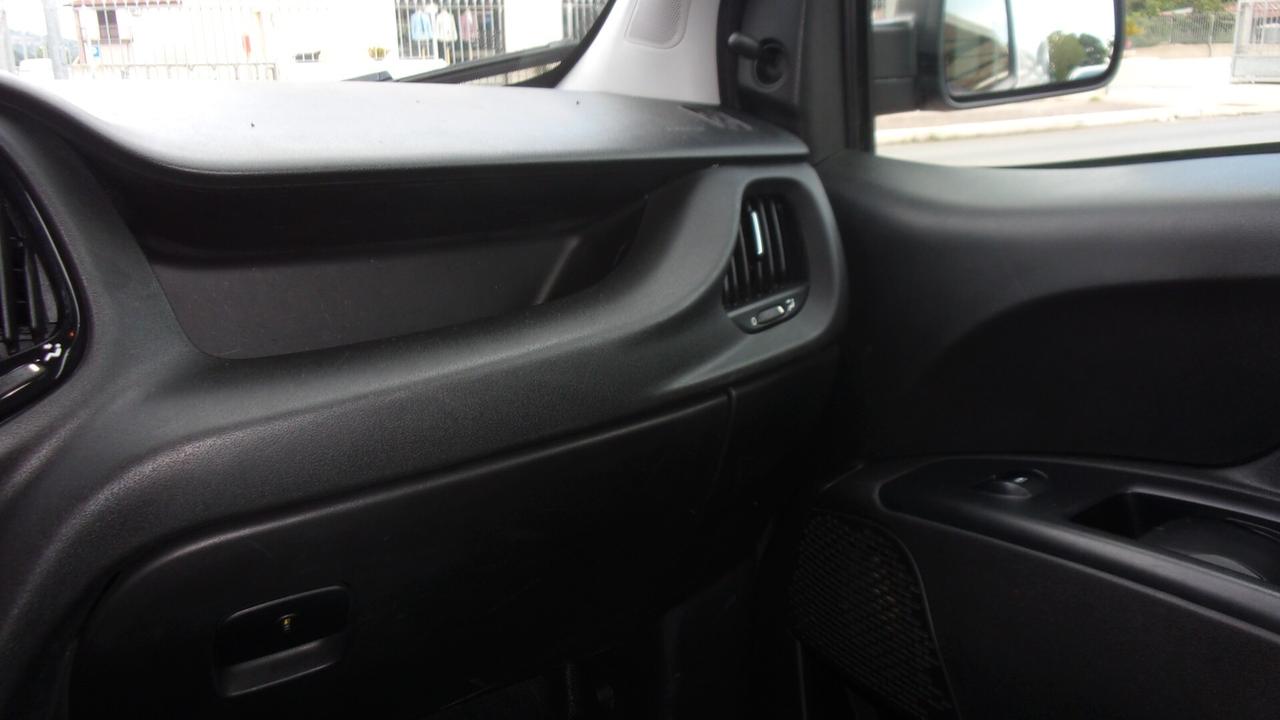 Fiat Doblo Doblò 1.6 MJT 105CV S&S PC-TN Cargo Lounge