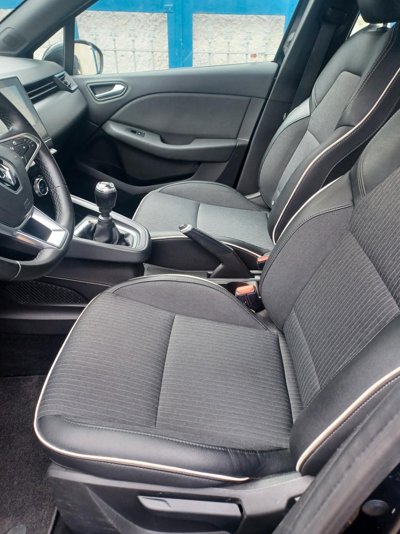 Renault Clio TCe GPL 5 porte Intense 2022