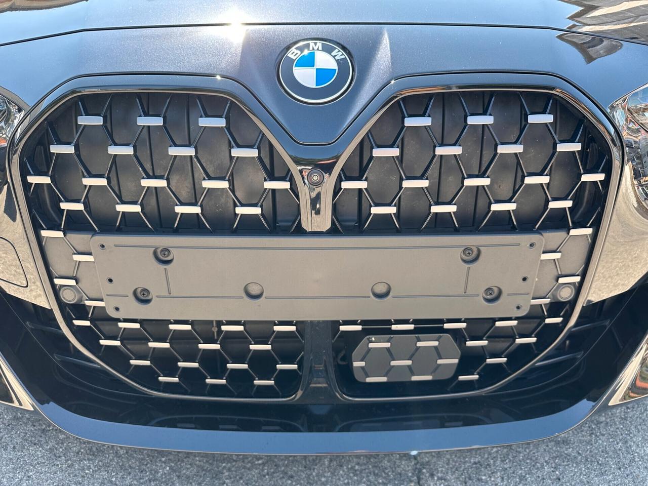 Bmw 420d xDrive Gran Coupé / M SPORT PRO + Sedili M-PERFORMANCE / TETTO / R20 / 360°