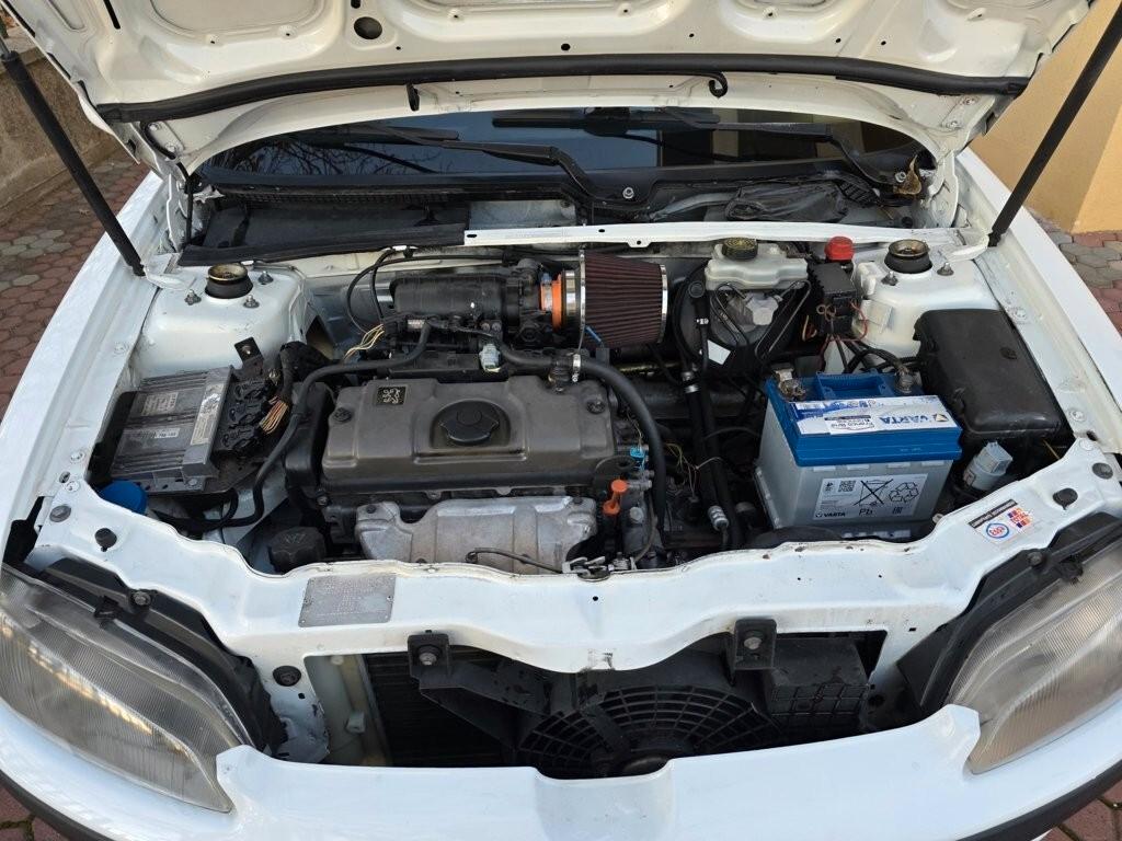 Peugeot 106 1.4i cat 3 porte Sport