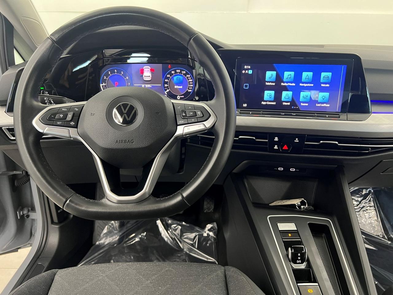 VOLKSWAGEN Golf VIII 2020 Golf 1.0 etsi evo Life 110cv dsg