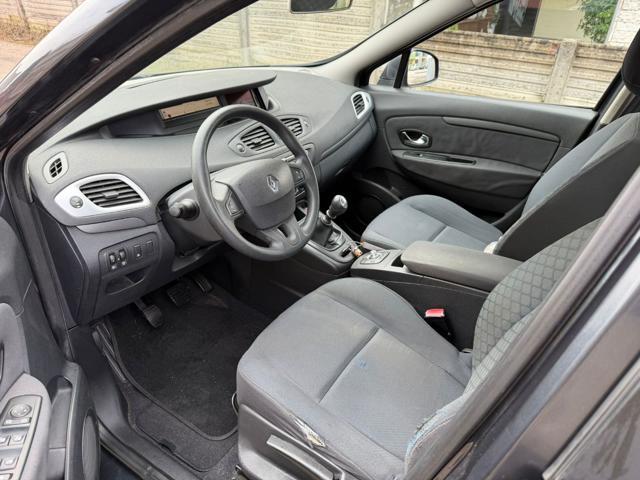 RENAULT Scenic X-Mod 1.6 16V Dynamique