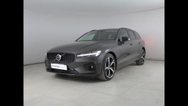 VOLVO N.V60 Plus Dark B4 AUT