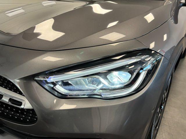 MERCEDES-BENZ GLA 180 d AMG Premium Automatico