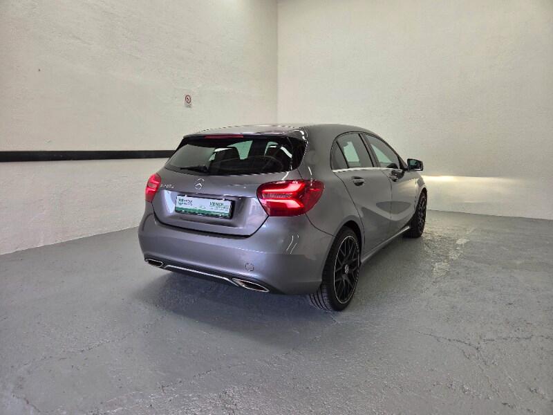 MERCEDES Classe A (W176) A 200 d Automatic ...